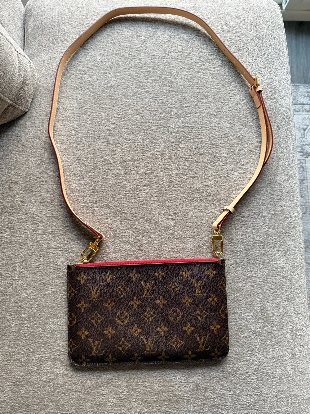 Louis Vuitton Monogram Neverfull Pouch in Brown with Red Trim Authentic